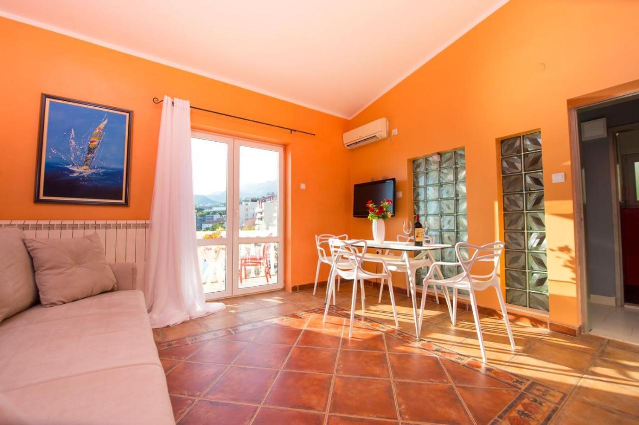 Acika Apartments Rafajlovići Esterno foto