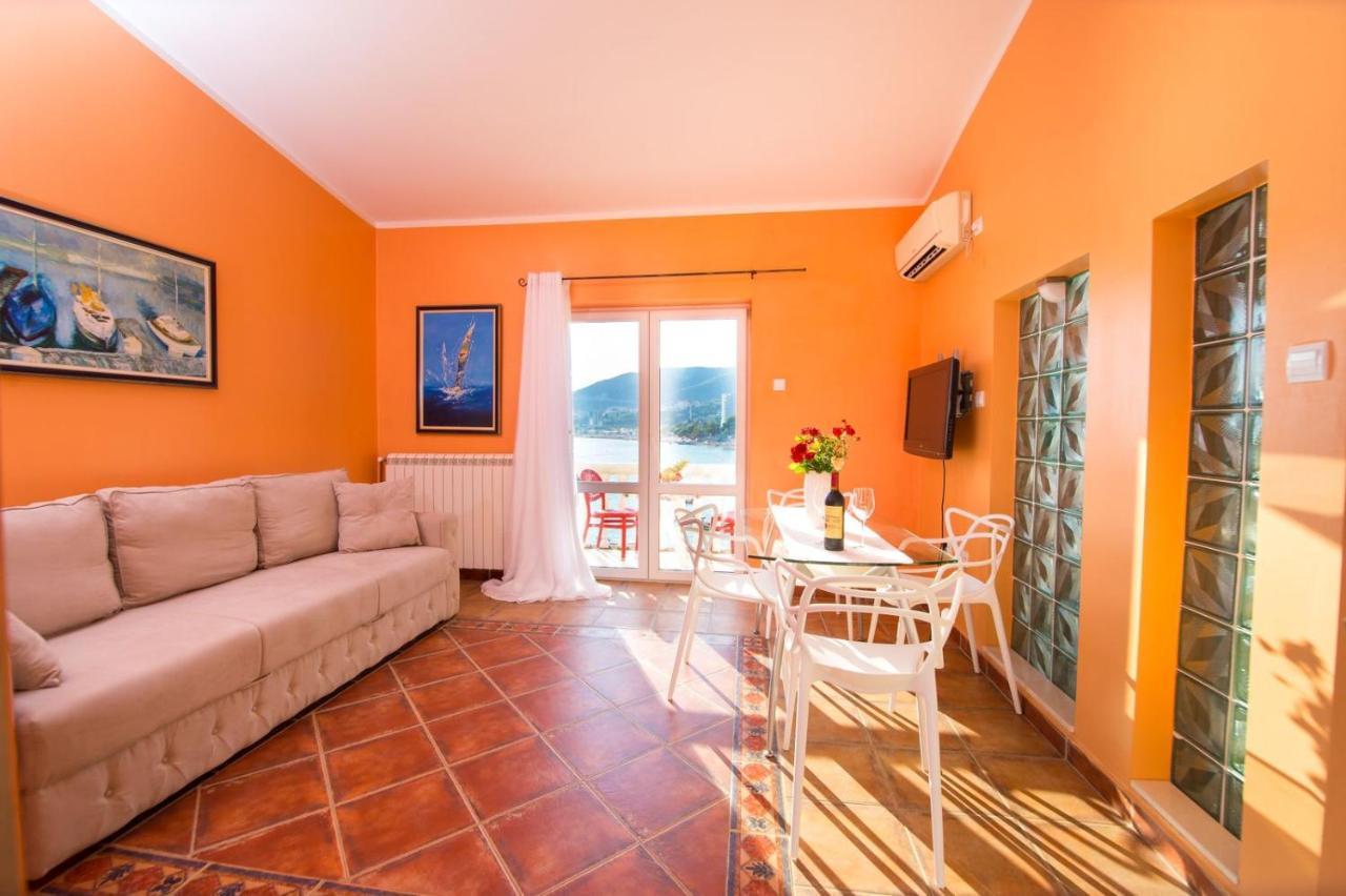 Acika Apartments Rafajlovići Esterno foto
