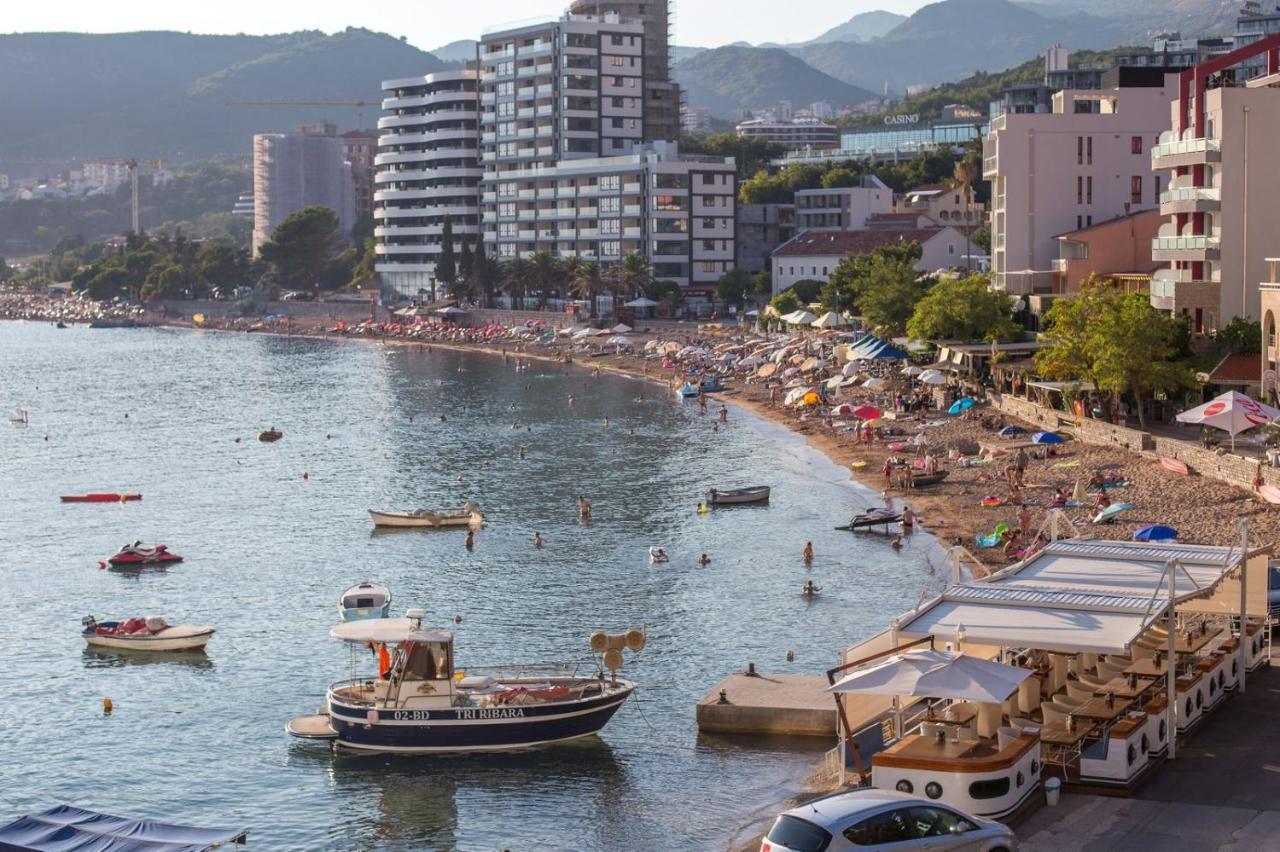Acika Apartments Rafajlovići Esterno foto